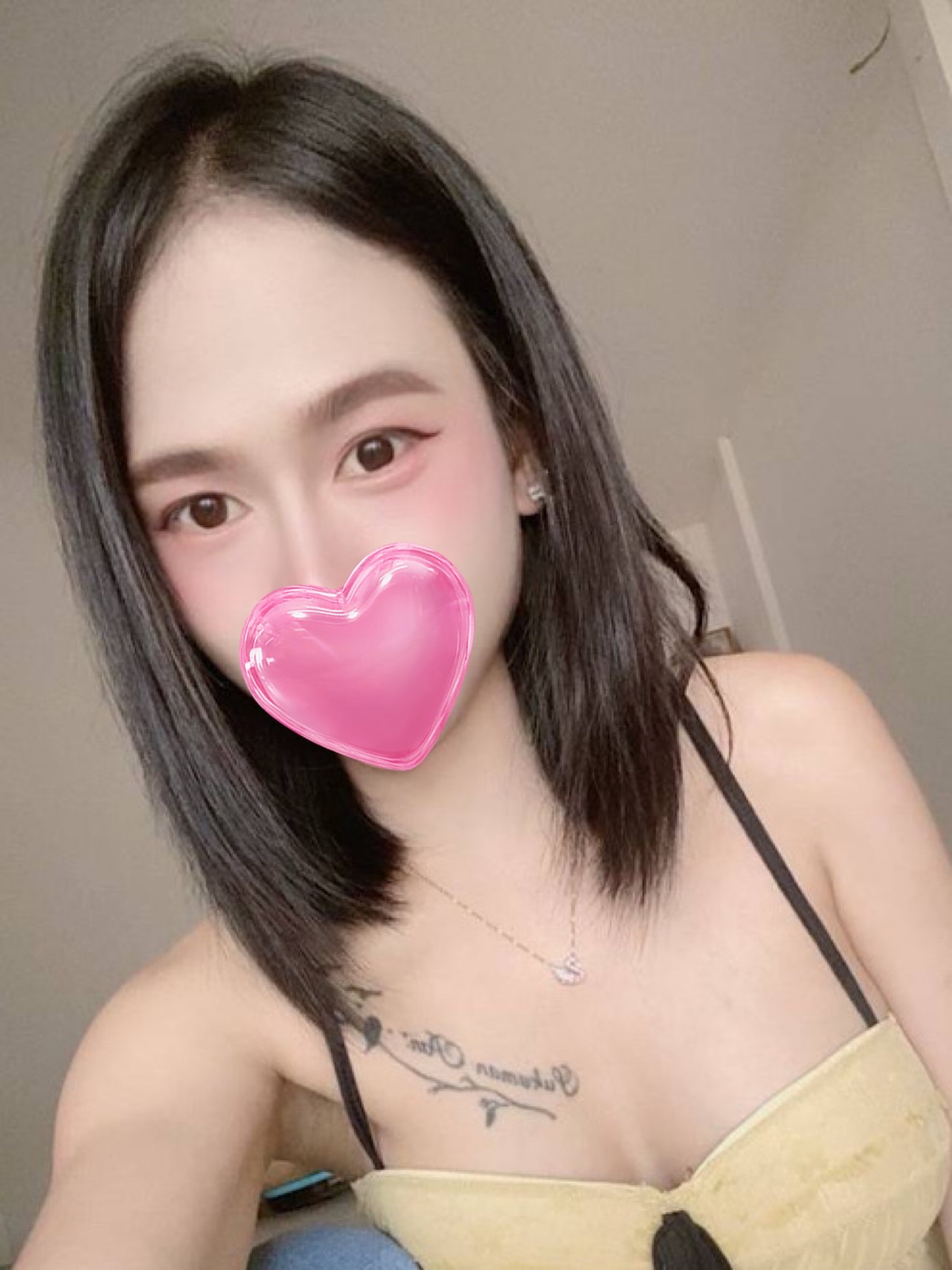 Meya photo 3