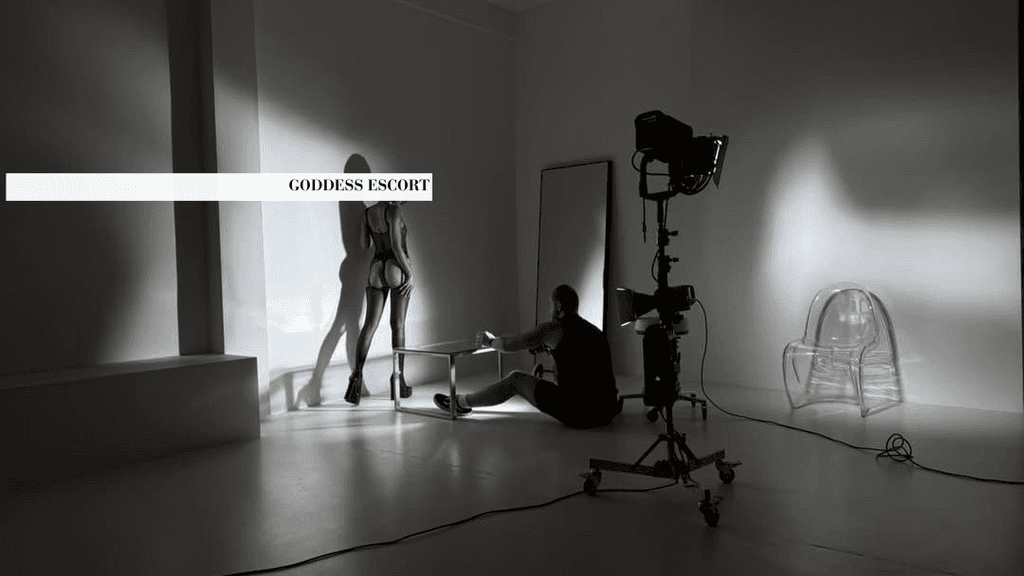 Chloe photo 40