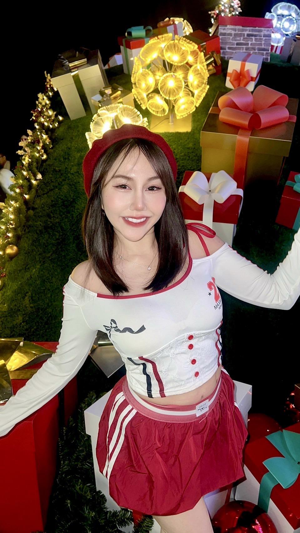 Yumi photo 28