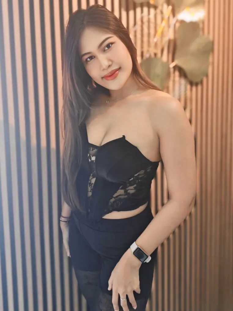 Gina photo 7