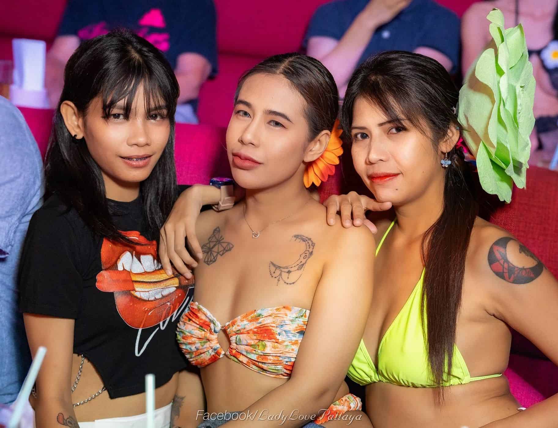 13th photo 27