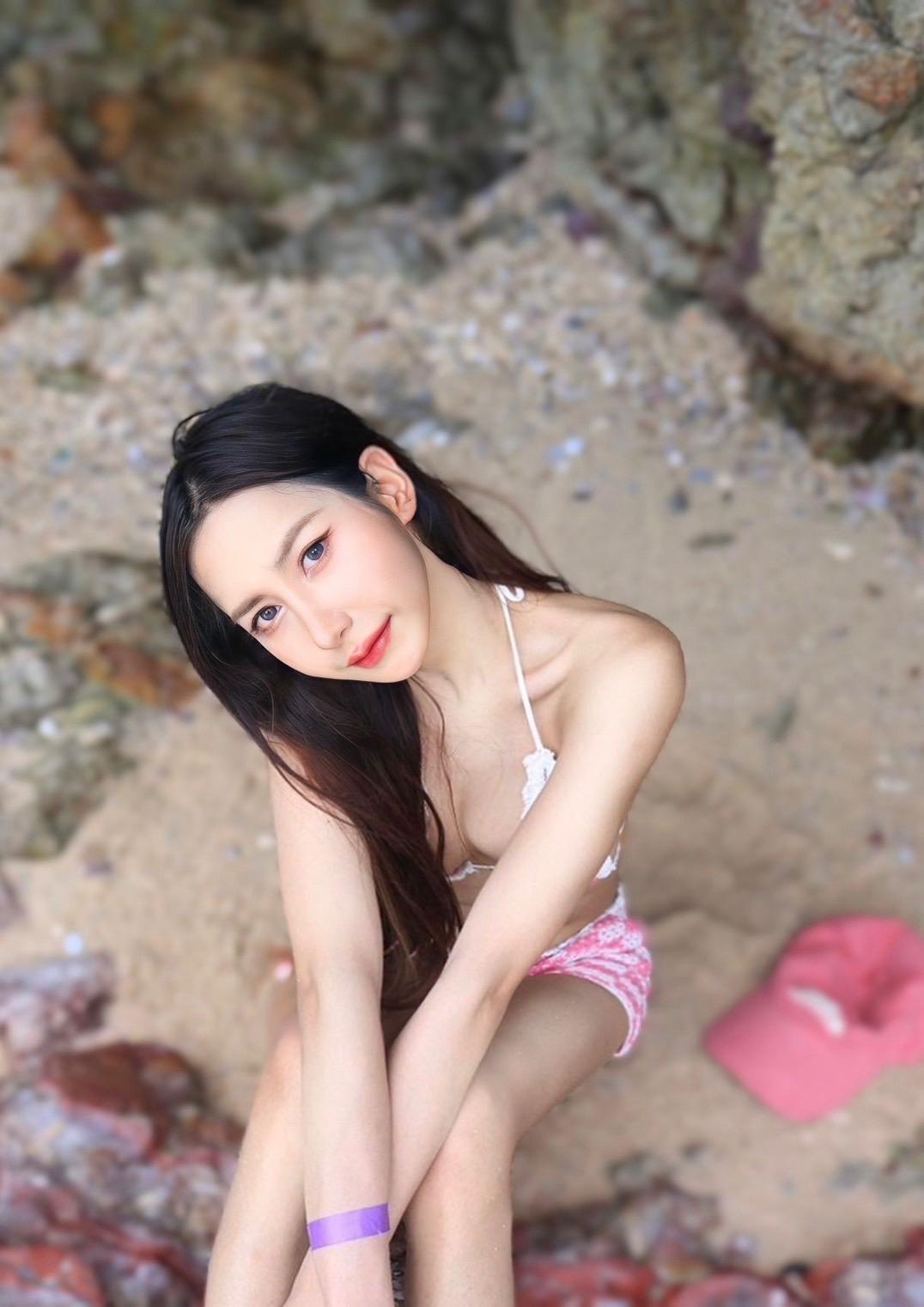 Paula photo 27