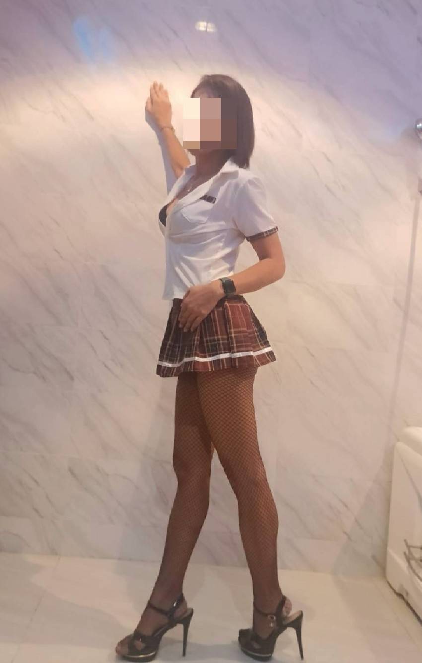 Yuki photo 10