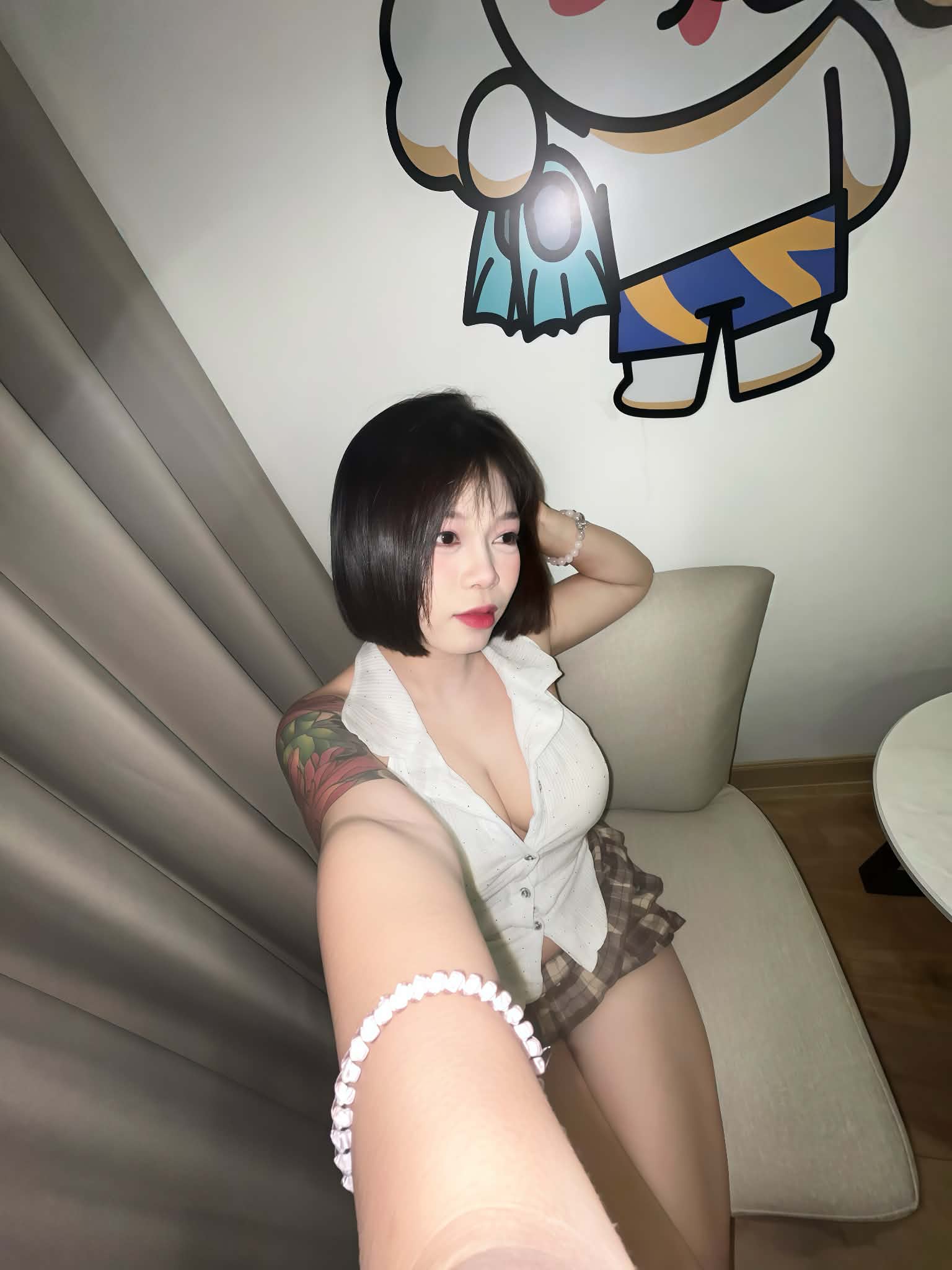 JINNY photo 3