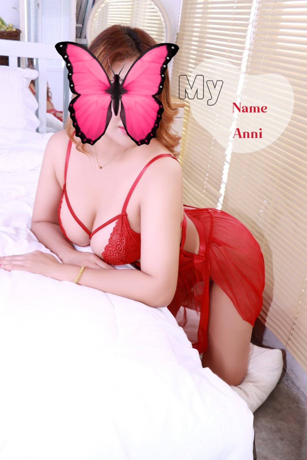 Anni photo 4