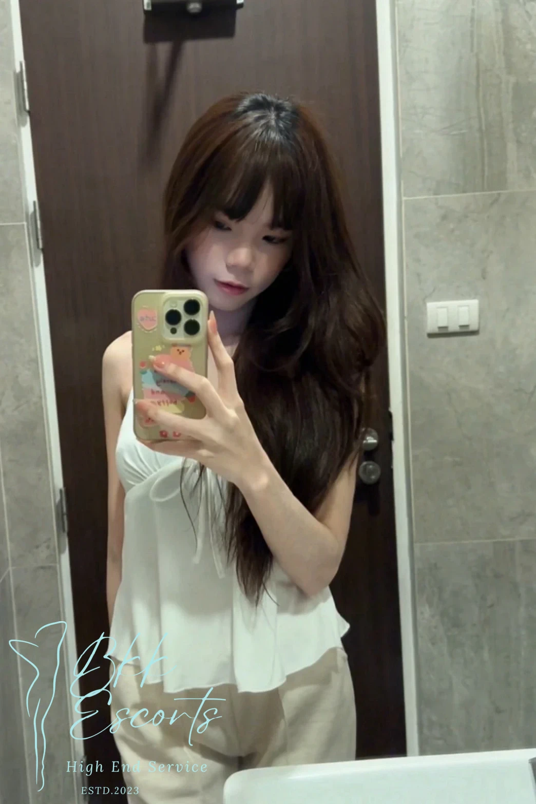 Shetty photo 39