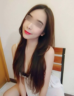 Jenny photo 4