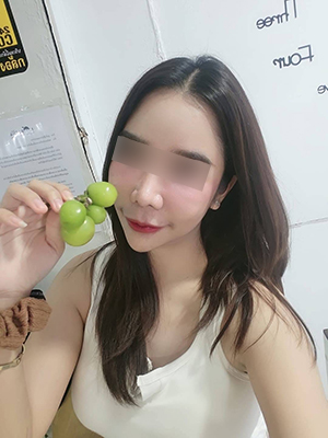 Jenny photo 2