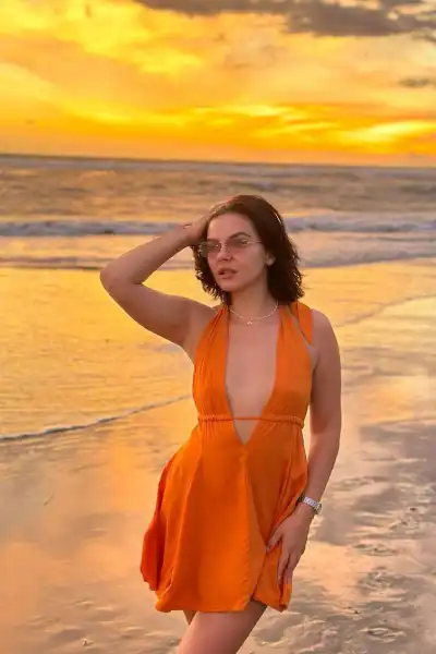 Kylie photo 4