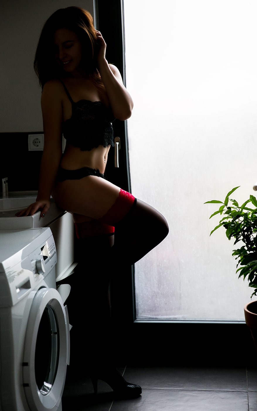 Lara photo 7