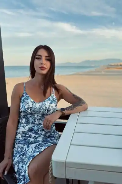 Daniela photo 5