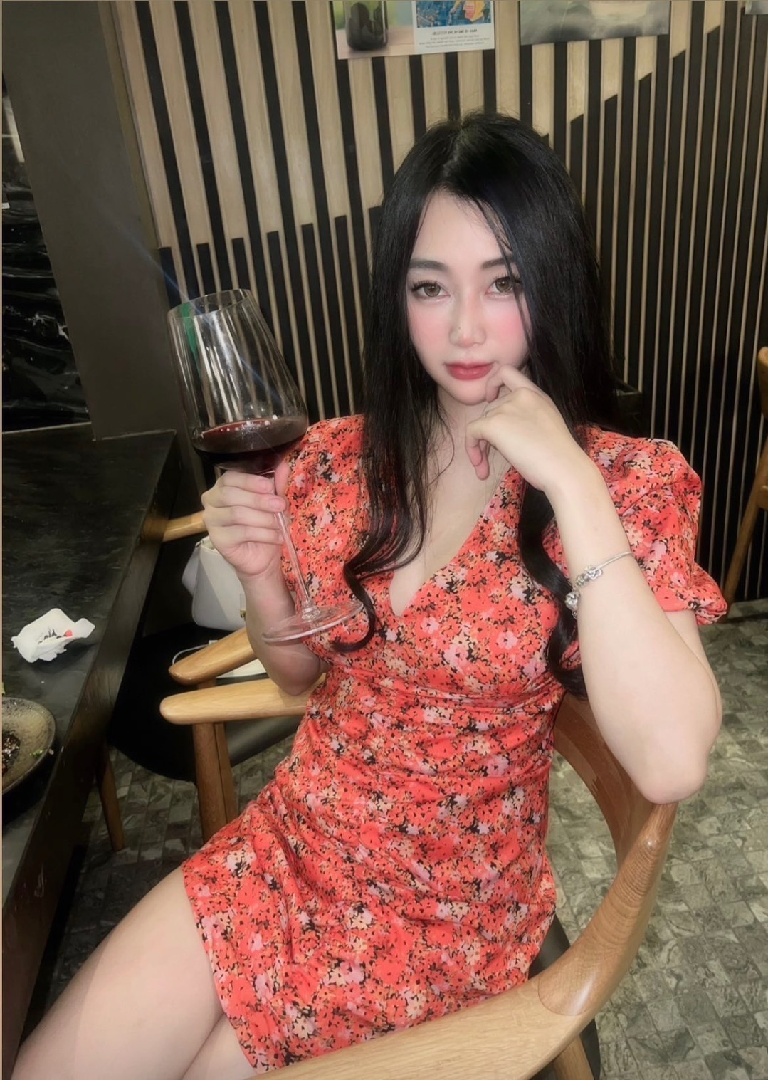 LUNA photo 2