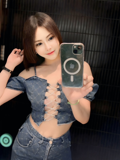 HINA photo 4
