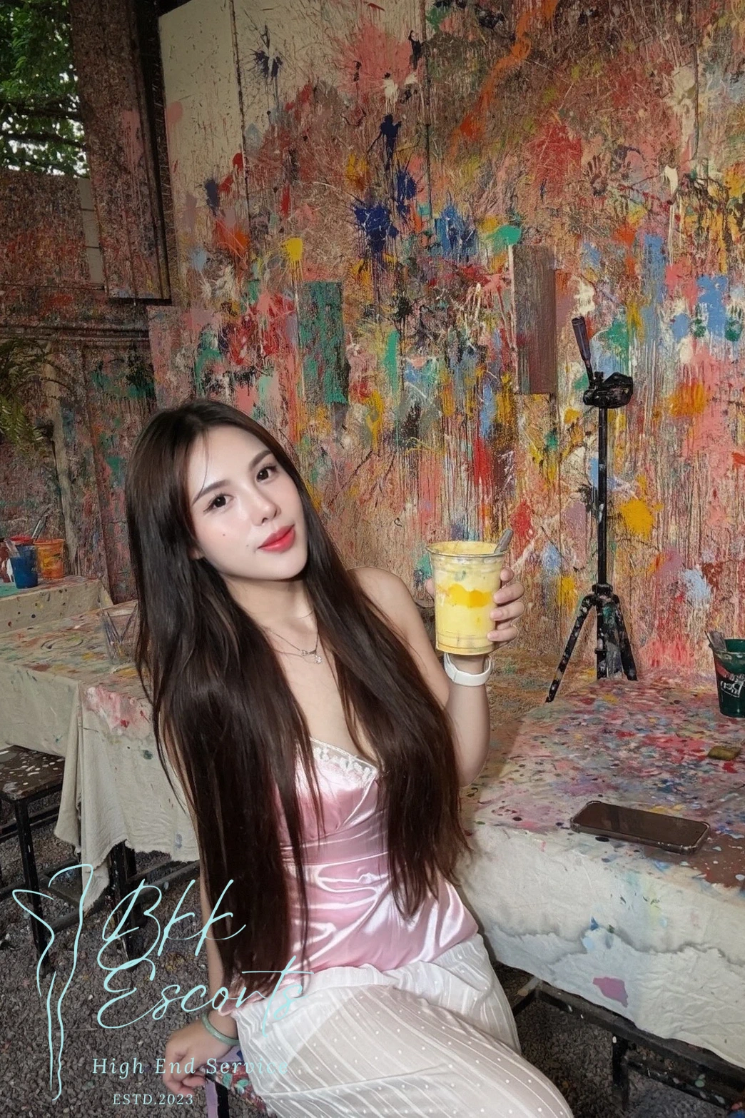 Angela photo 4