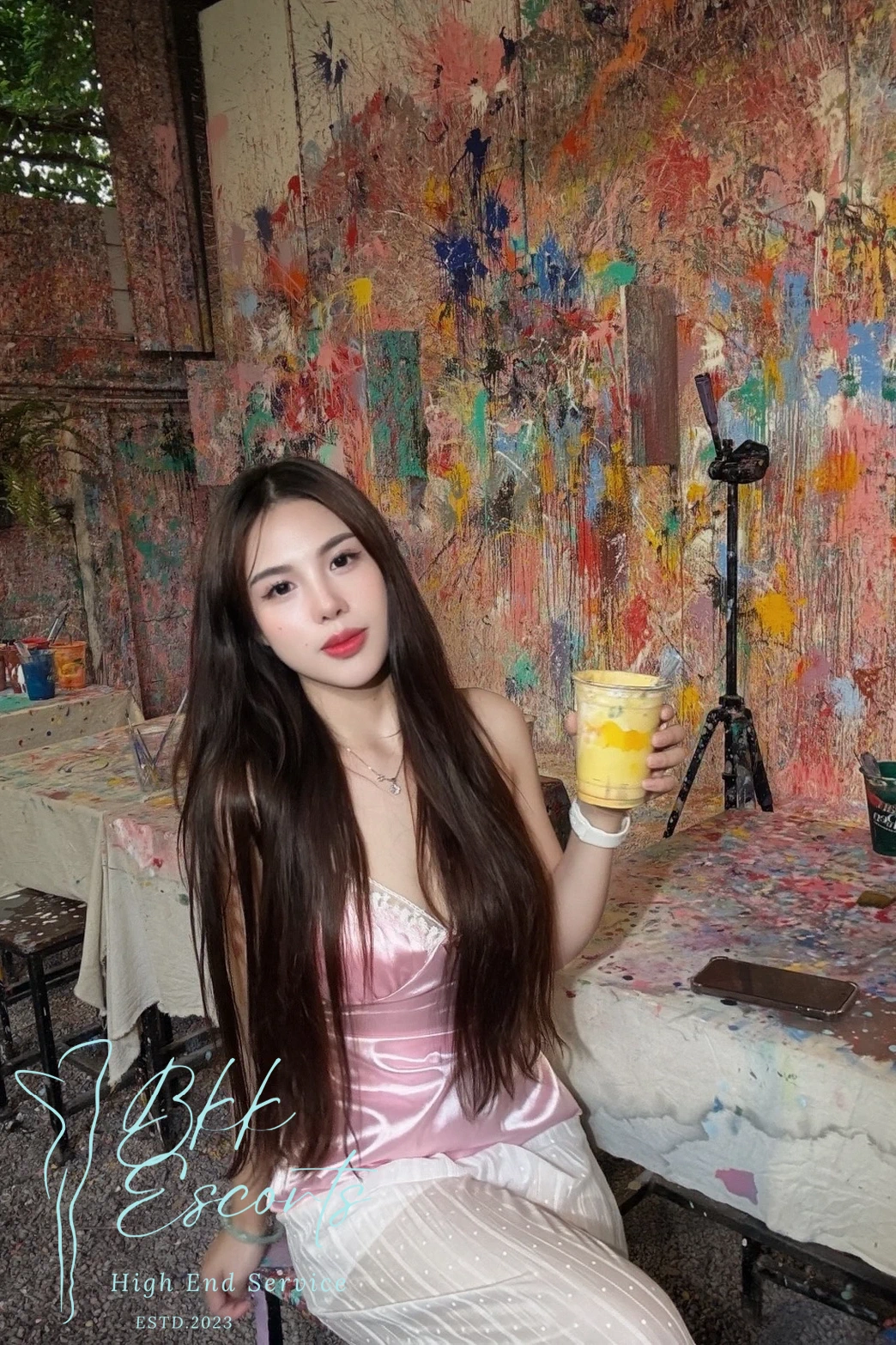 Angela photo 5