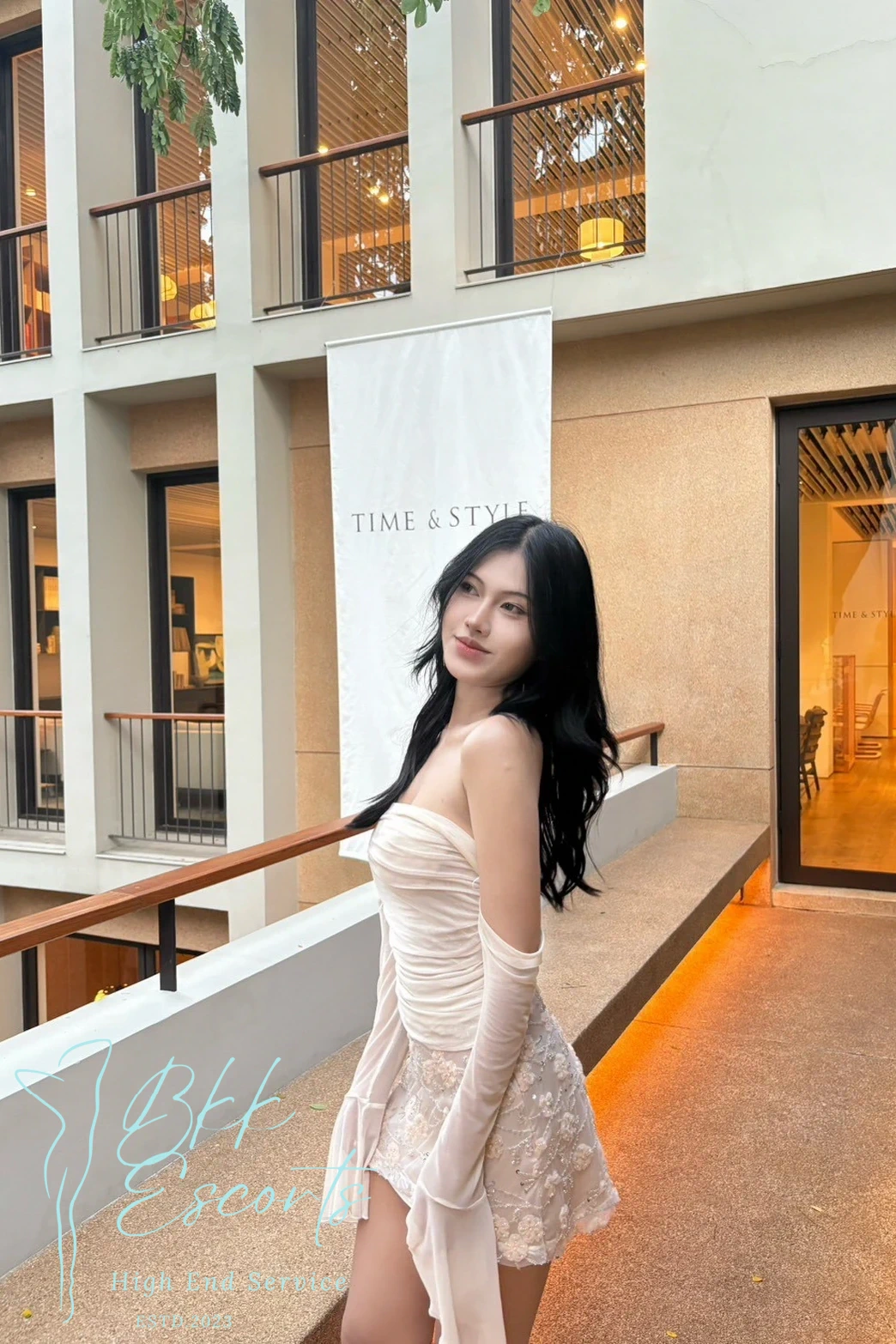 Moxy photo 13