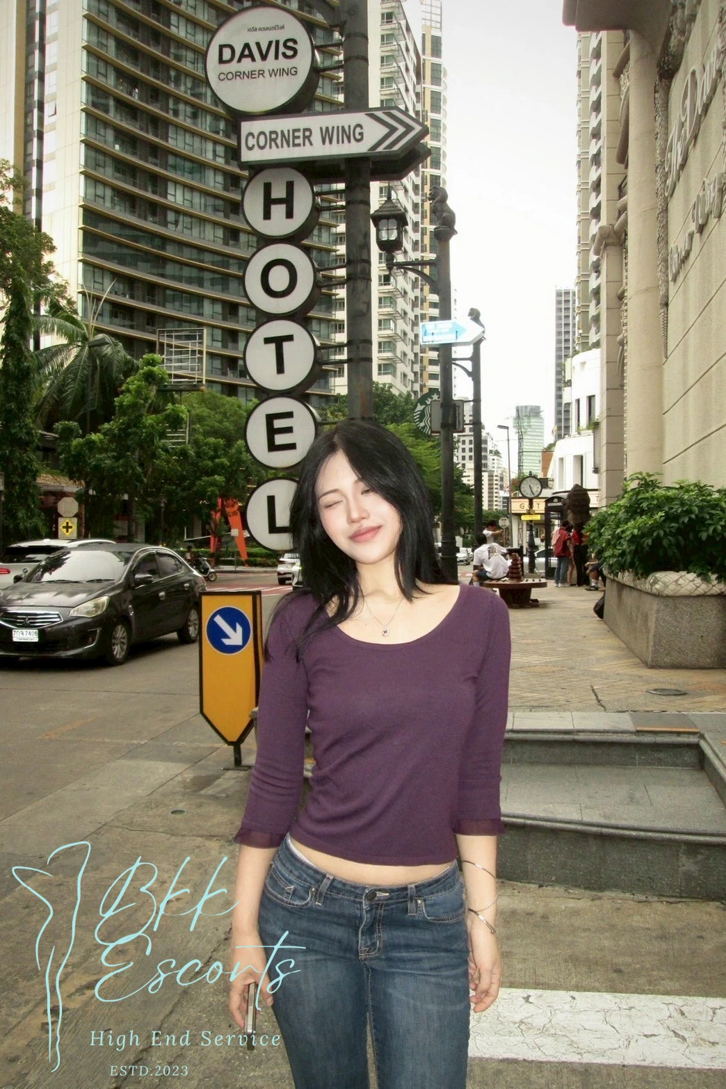 Moxy photo 3