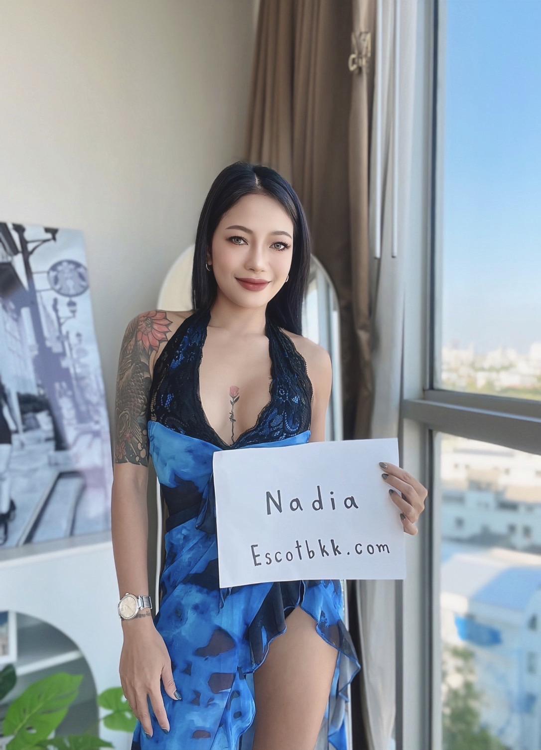 Nadia photo 33