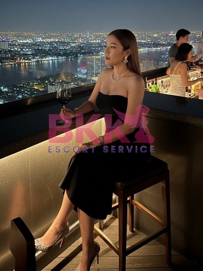 Maya photo 11