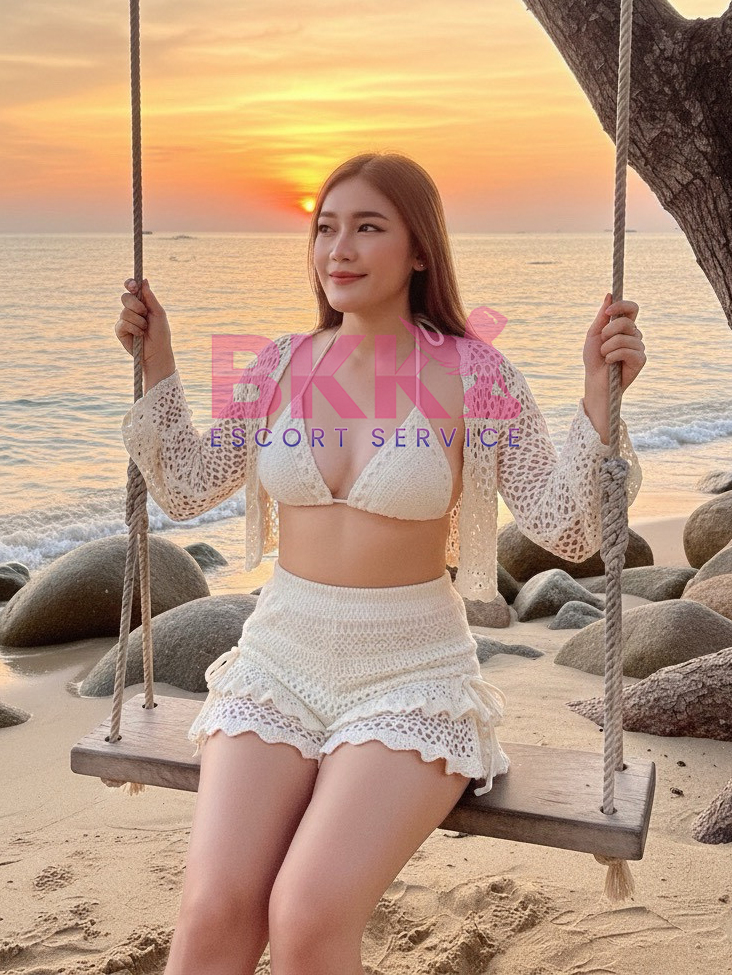 Maya photo 4