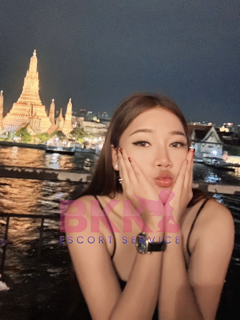 Maya photo 6