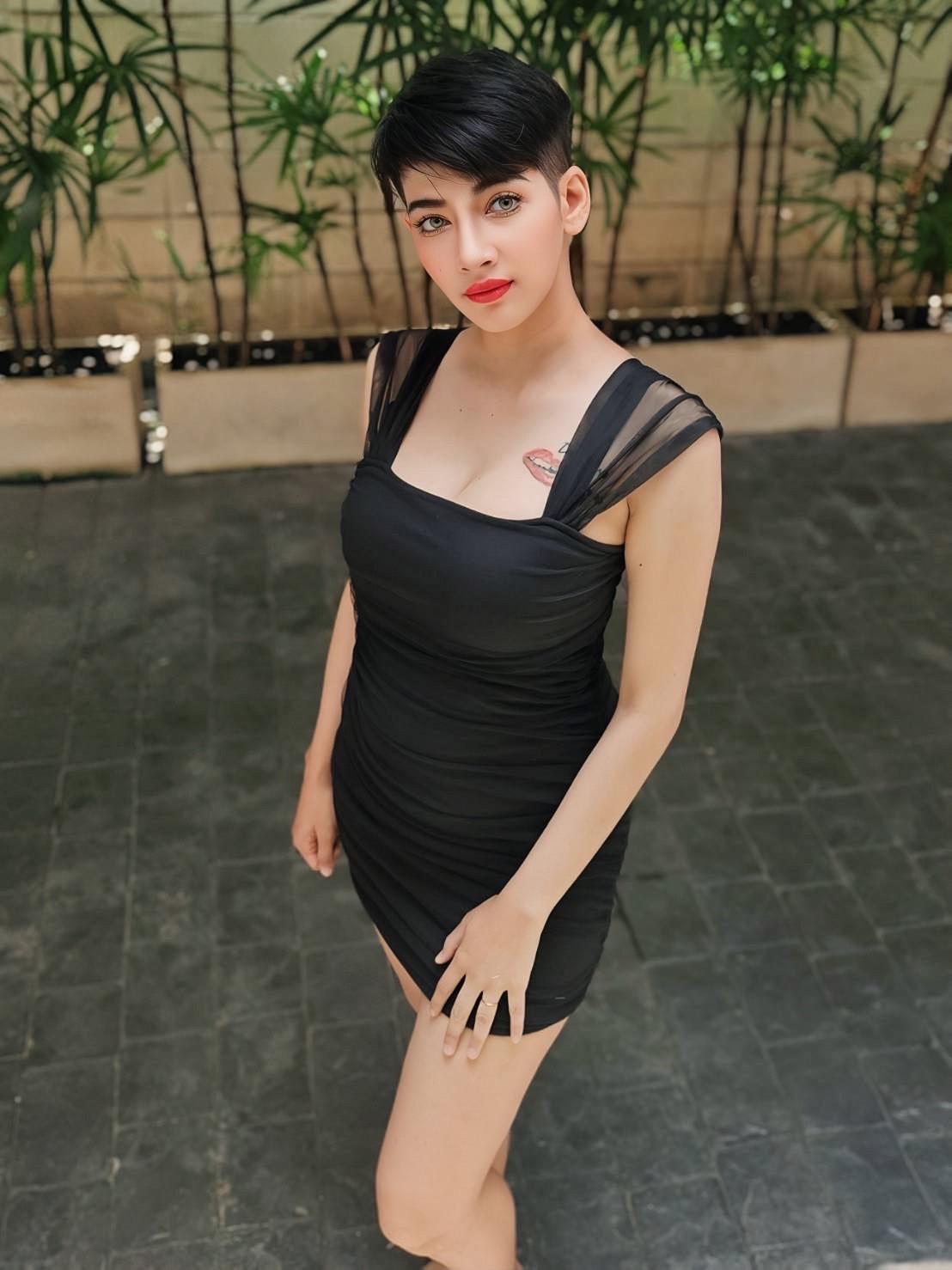 Nora photo 17
