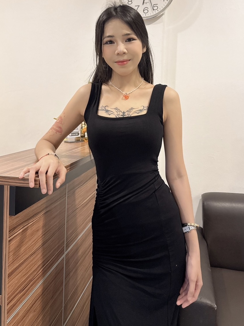 Nadia photo 2